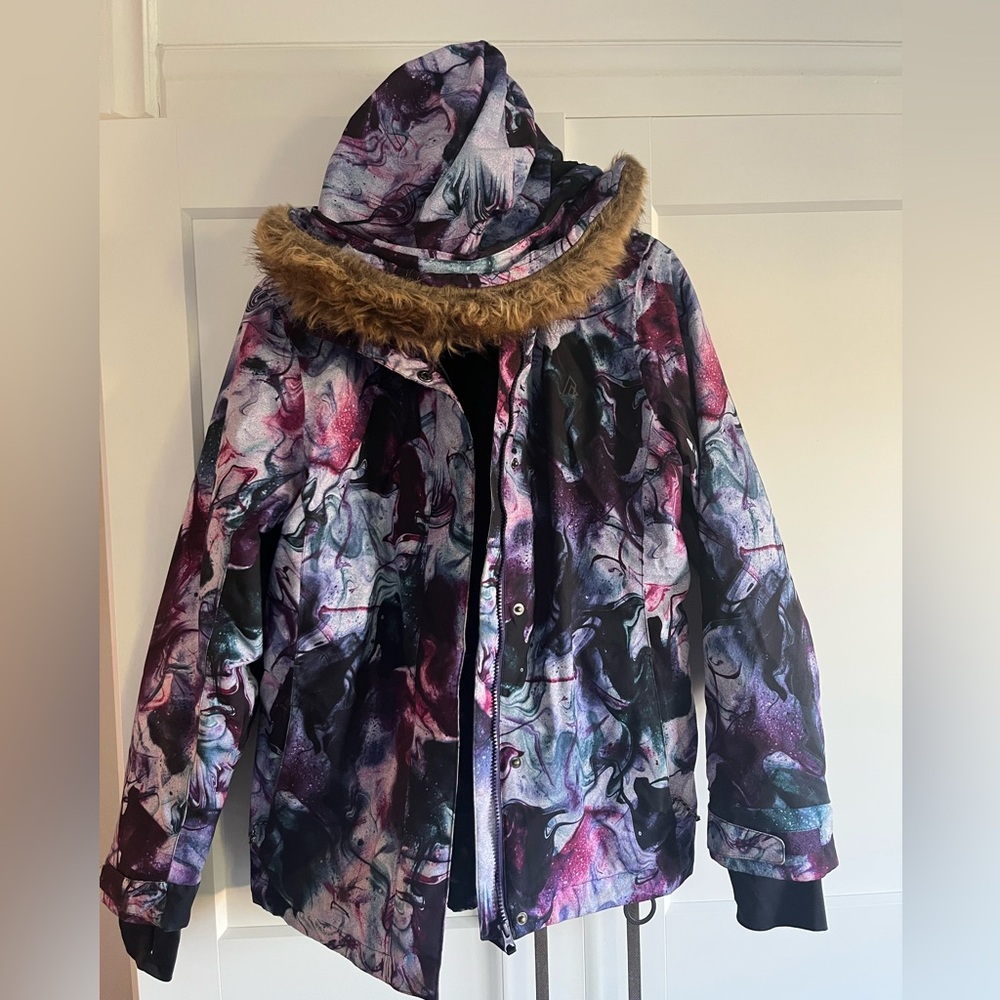 RIPZONE WOMENS WINTER SKI JACKET SIZE LARGE